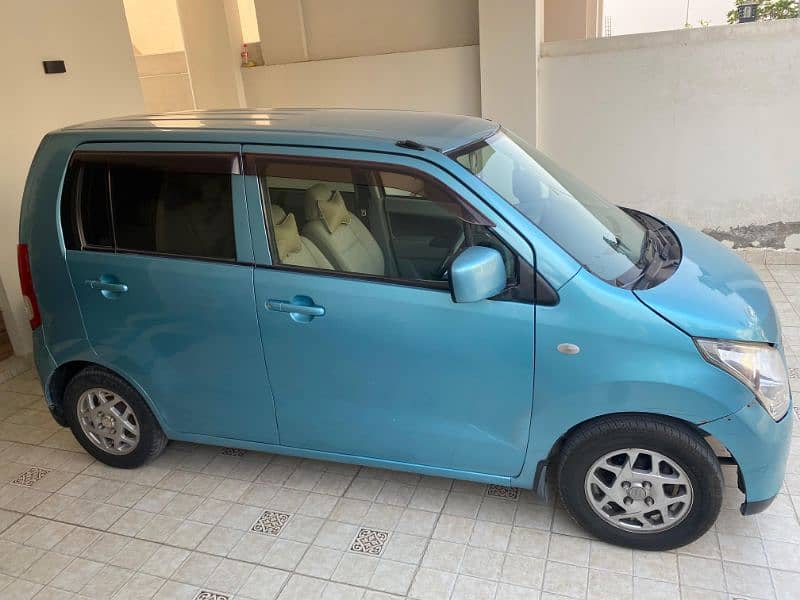 Suzuki Wagon R 2015 1