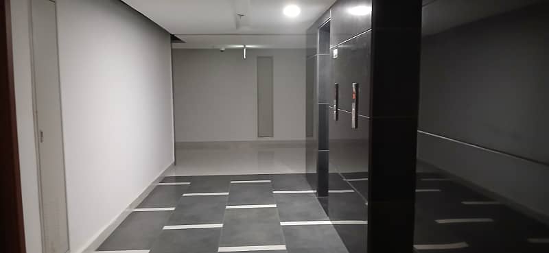 Brand New 311 Square Feet Office Prime Space Available For Rent In Grand Square Mall 8