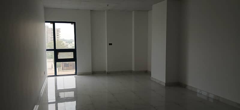 Brand New Office 435 Square Feet Office Prime Space Available For Rent In Grand Square Mall 5