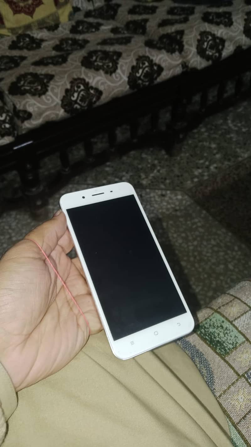 Vivo phone y66 not used 3