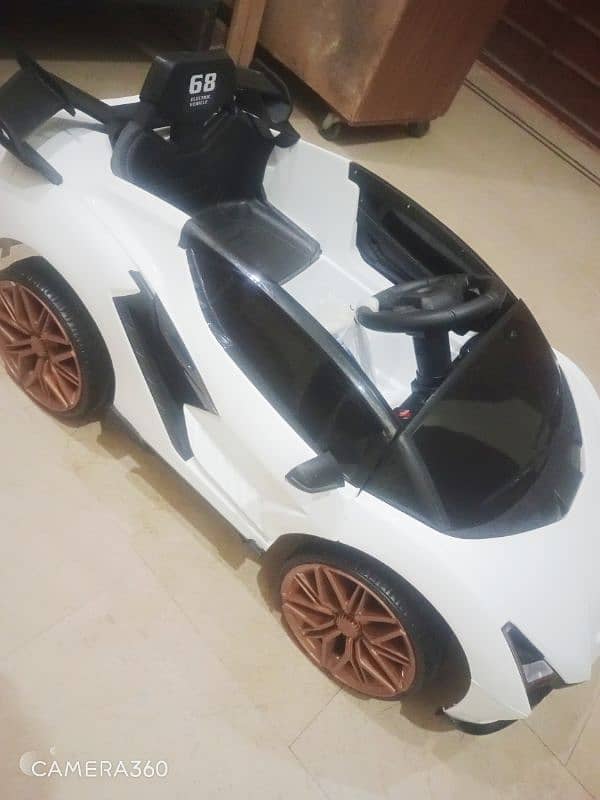 Children’s Electric Car with Remote Control 4