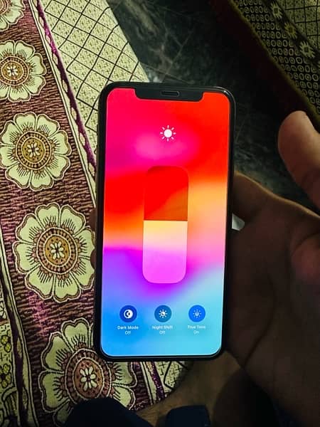 Iphone 11 Pro. 256gb. PTA approved 5