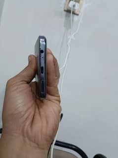 Tecno spark 30 pro just 3days used