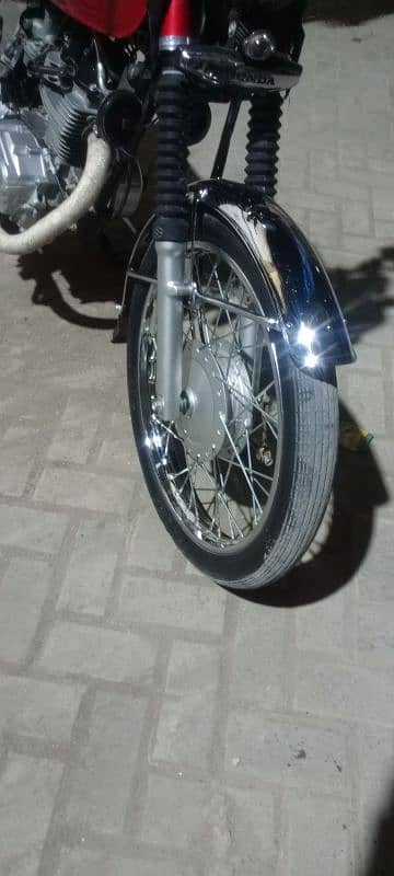 bike bilkul new banaye hai 11