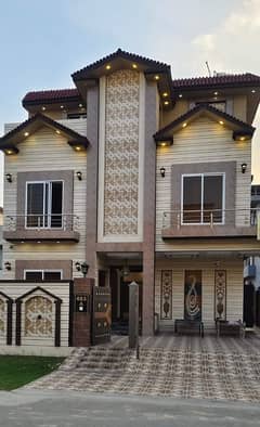 BRAND NEW 10 MARLA HOUSE FOR SALE CENTRAL PARK LAHORE