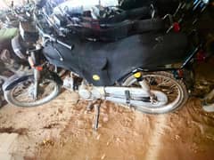 bike bilkol new jasi h or full genuine hai