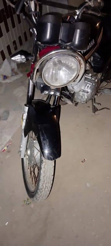 YAMAHA YB125 1st owner 1