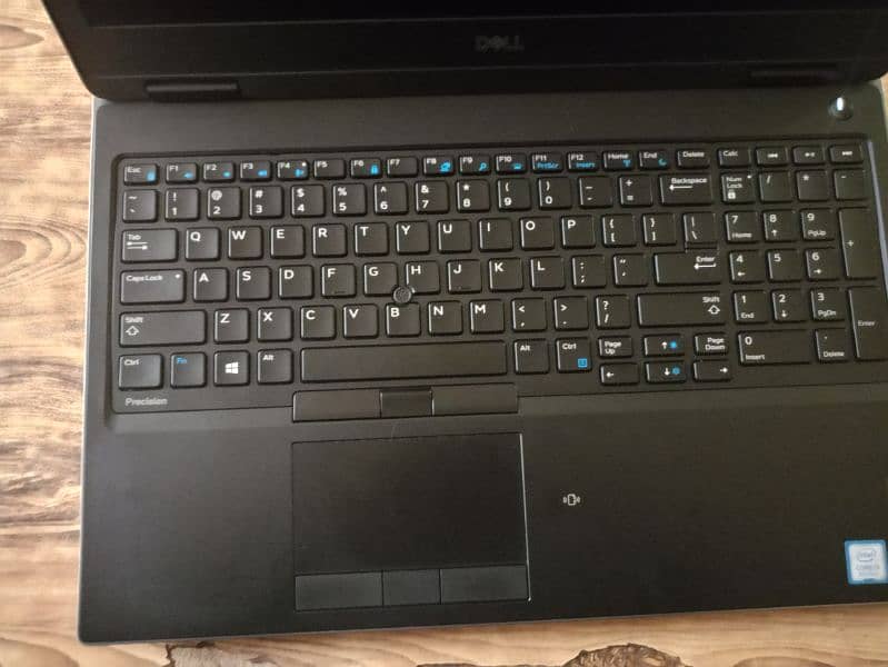 Dell Precision7530 core i5 8thgen 4gb Graphic card 1