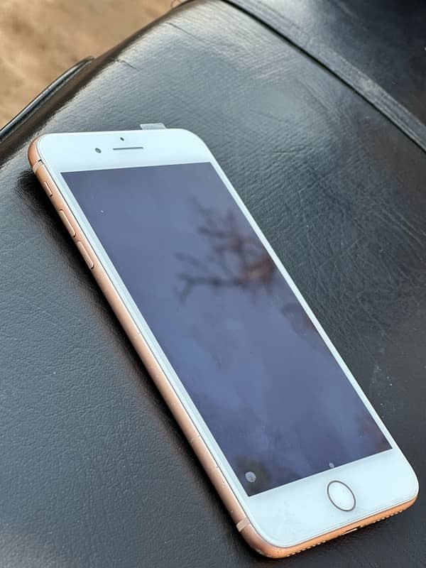 IPhone 8Plus 64GB 1