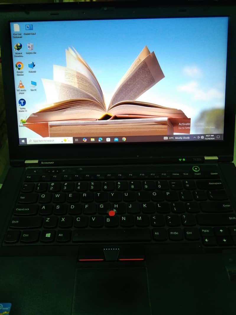 Lenovo Thinkpad, core i5, 300 gb storage, urgent sale 1