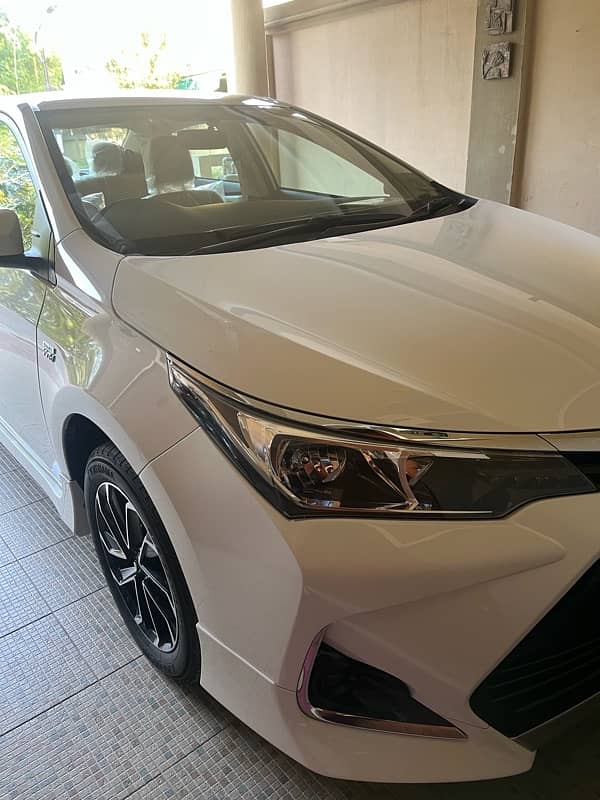 Toyota Corolla Altis 2023 4