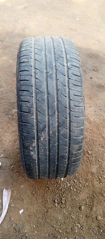 TOYOTA C-HR 1.8 HYBRID -Tyre Size	215/60/R17 2