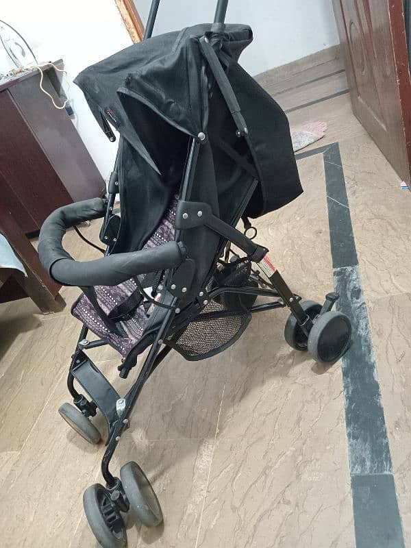 tinnies imported pram 0