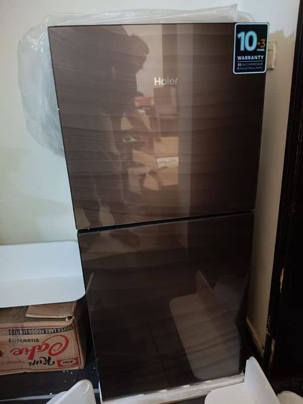 Haier refrigerator HRF 216 4