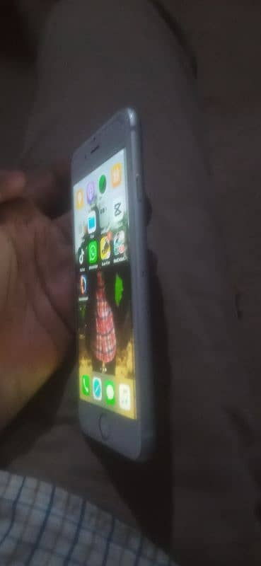 IPHONE 6  64GB NON PTA 3