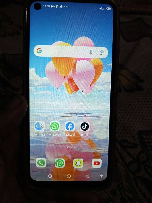 Infinix S 5 light.  4.64 Cell phone Candishan 10+8 3