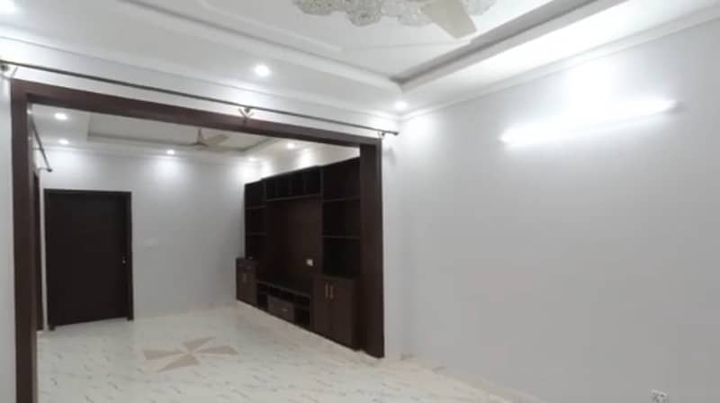 G-11 Size 30 60 Renovated Triple Story House For Sale 0