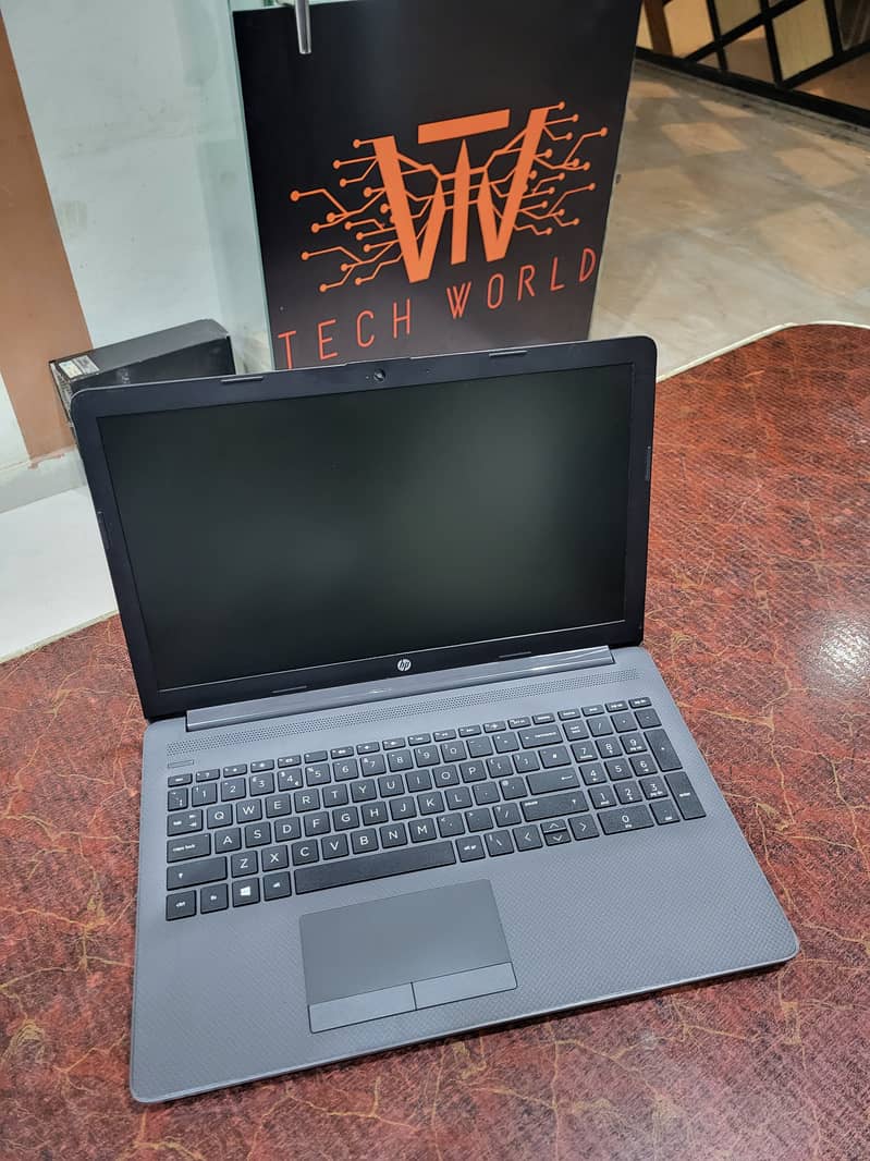 HP 250 G7 NoteBook | Intel 8th Gen | TechWorld 1