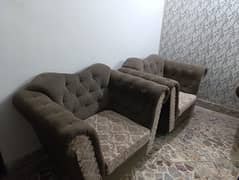 Luxury sofa set 7 seater in good condition