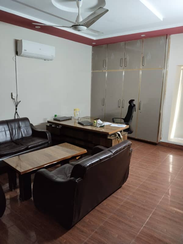 1 Kanal House For Rent Gulberg Facing Park Near Firdous Market For Residential And Commercial Purpose 13