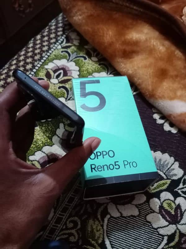 Oppo Reno 5 pro 6