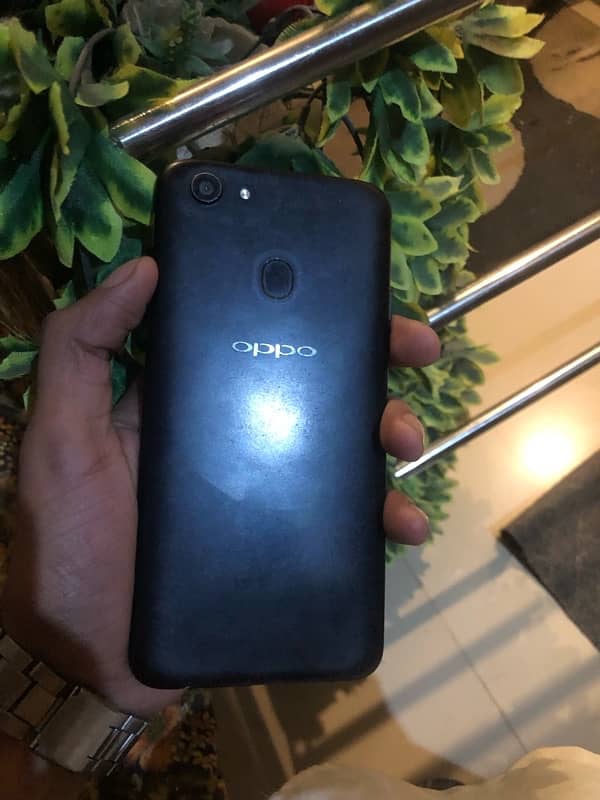 oppo f5 all ok pta approved Rs 10,000 3