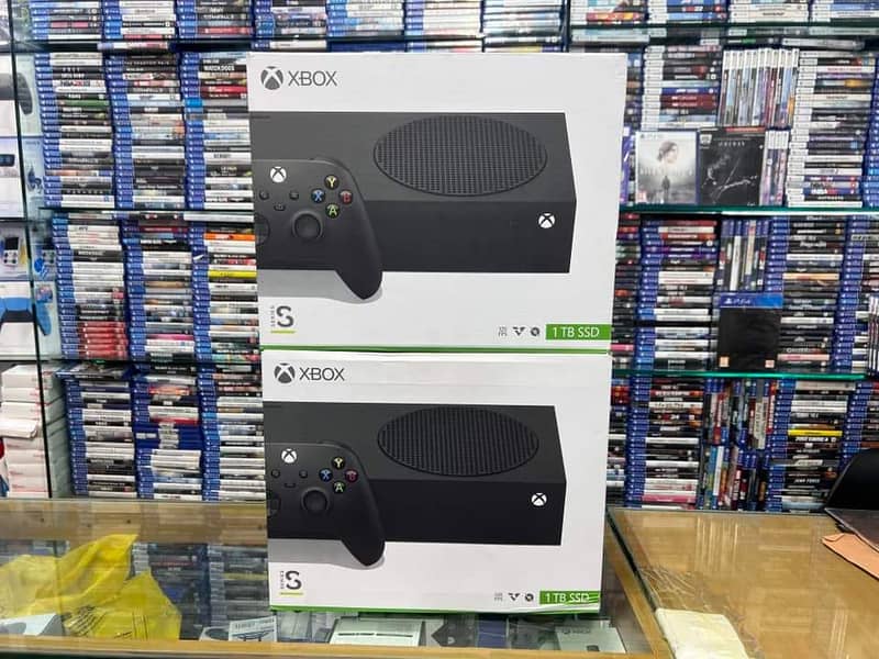 Playstations, Xbox, Gaming Gadgets And Gaming Accessories. 7