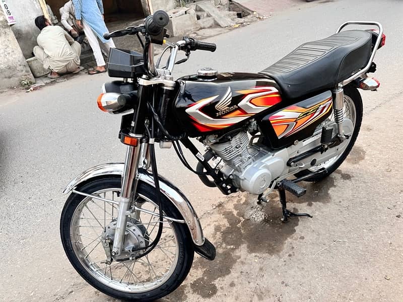 Honda 125 22 Model 3