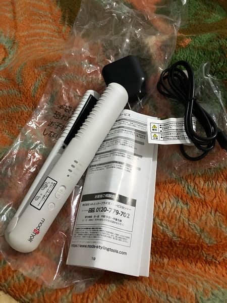 mods hair Paris brand straightener cordless rechargeable professional 3