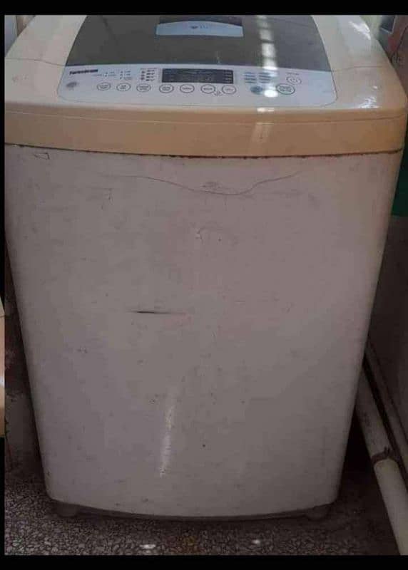 LG Fully automatic washing machine 12kg Model fuzzy logic 1