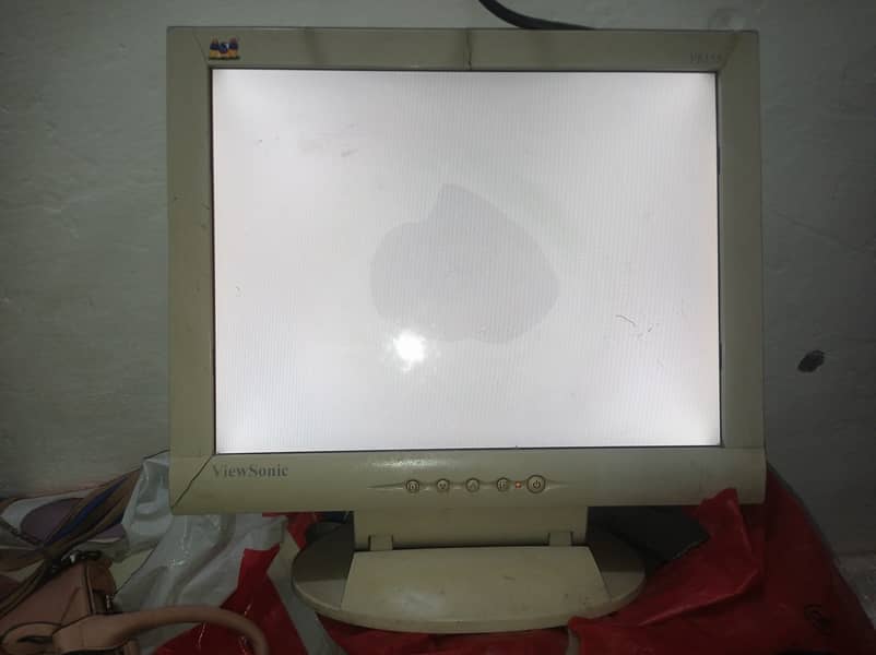 View Sonic LCD for Computer and Cameras and other 4