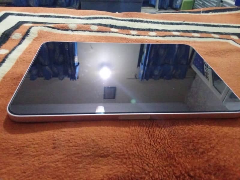 iPad mini 6 condition 10\10 scratch less 12