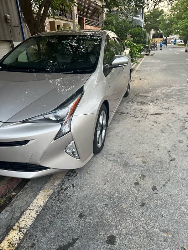 Toyota Prius 2016 9