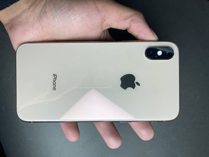 iphone Xs golden  non pata 2