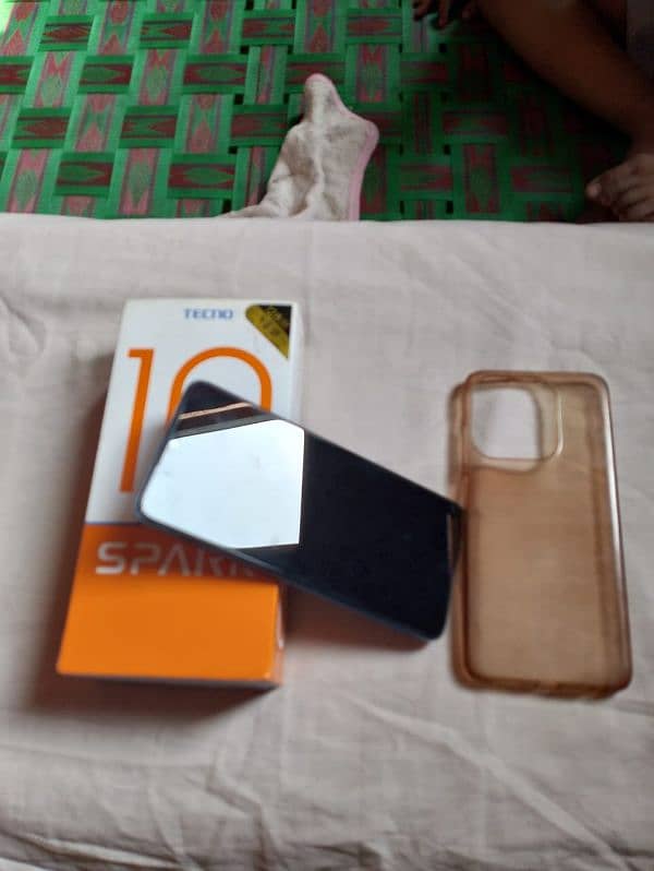 Tecno Spark 10c 3