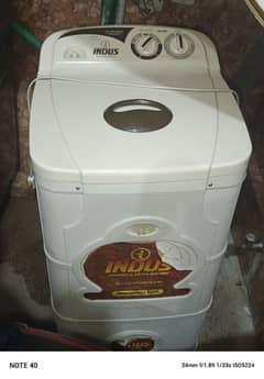 Spin Dryer For Home Use Best condition.