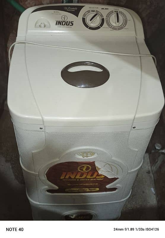 Spin Dryer For Home Use Best condition. 1