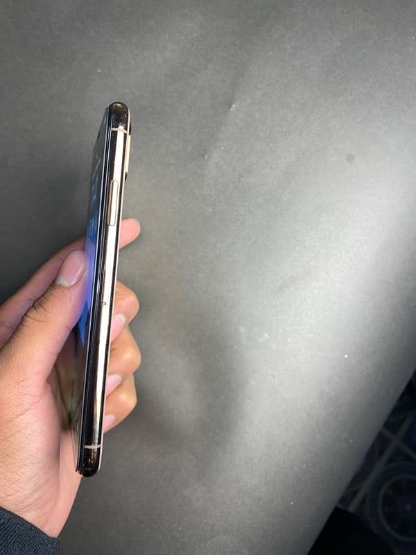 iPhone Xs golden , Non pata 3