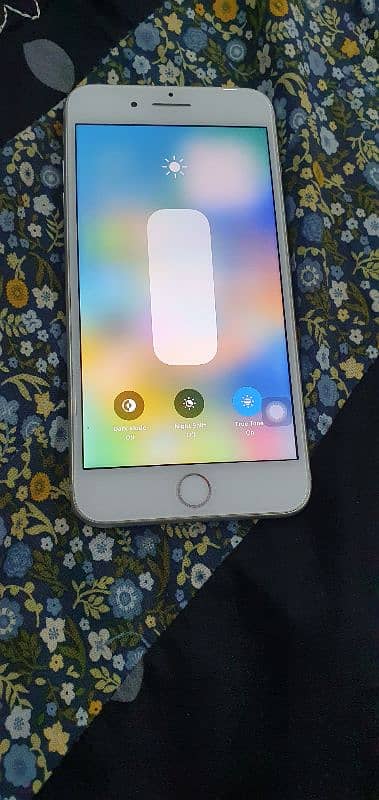 iphone 8plus 64gb official pta aproved True Tune fingr print ok 10by10 2