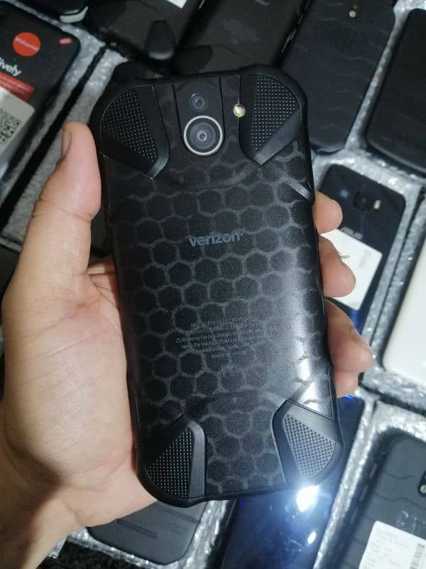 Kyocera Dura Force Pro 2 (4/64Gb Android 10) 0