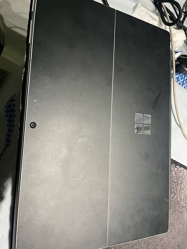 Microsoft Surface pro i7 7th gen (with pen) 2