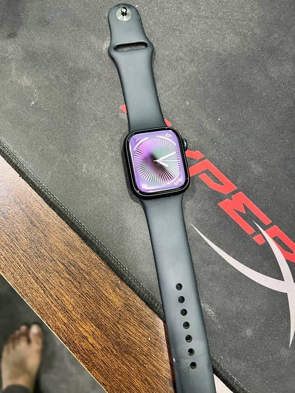 Apple Watch series 9 41mm 9/10 Condition 0