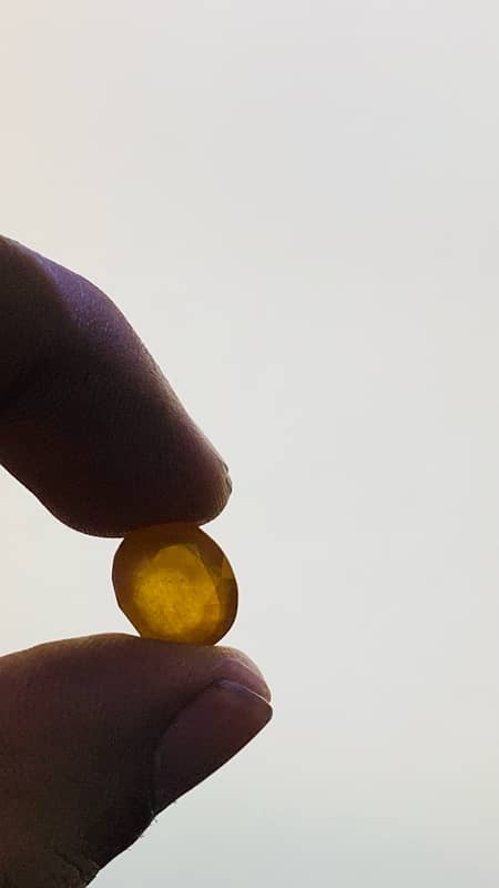 Yellow sapphire peela pukhraj Gemstone available 3