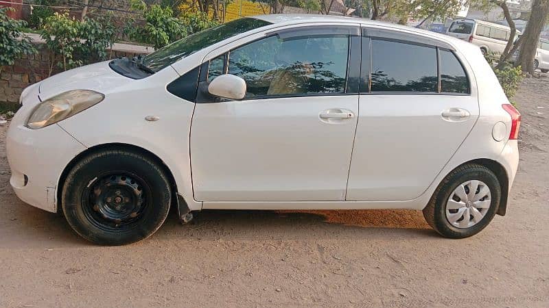 Toyota Vitz 2005 1