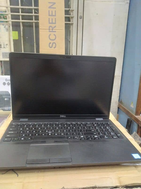 Dell latitude 5500 i5/8th gen 0