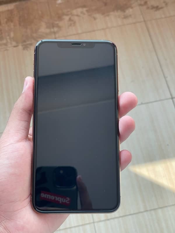 IPhone Xsmax PTA 64gb 6