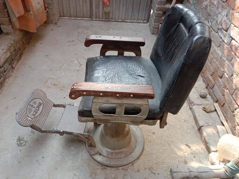 Keune Barber Chair for Sale 3