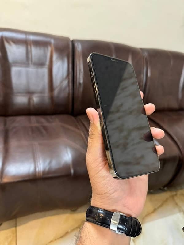 iphone 12 pro max 256gb Non PTA 1