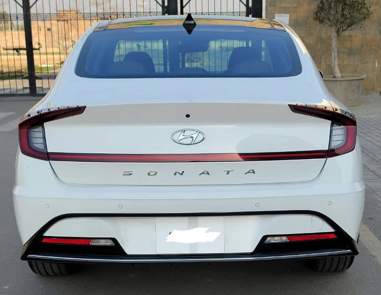 2022 Hyundai Sonata 2.0 5