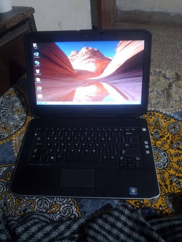 Dell i5 3rd generation 4 gb and SSD 180 gb 1